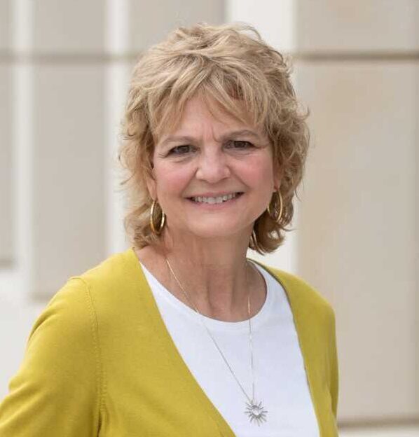 Photo of Rebecca Eberle